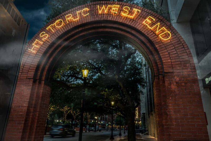 Dallas Spirits & Spirits Haunted Pub Crawl - FAQ