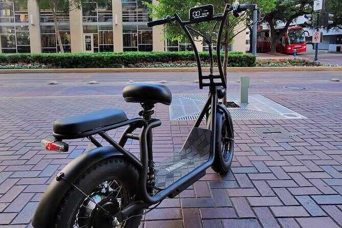 Dallas U2 Pro SELF GUIDED Tour - Discovering Dallas on Your Terms