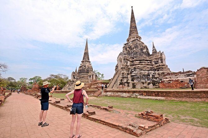 Damnoen Saduak Floating Market and Ayutthaya Full-Day Tour - An In-Depth Look at the Tour Experience