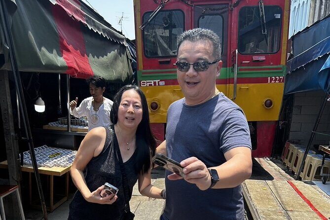 Damnoen Saduak Floating Market & Maeklong Railway From Bangkok - Assessing the Value: Is It Worth It?