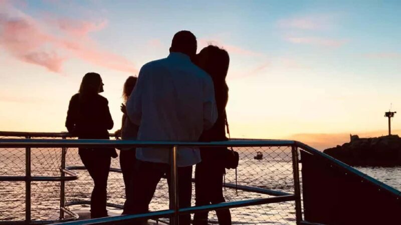 Dana Point: Evening Harbor Wine Cruise with snacks - An Authentic Look at the Dana Point Harbor Wine Cruise