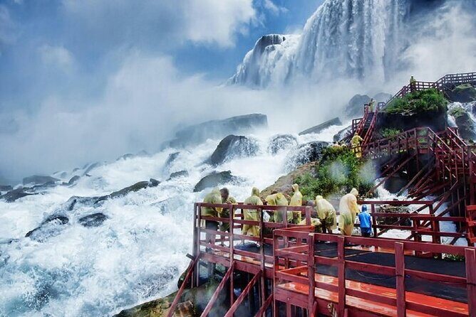 Daredevil Walking Tour with Maid of the Mist & Cave of the Winds - Accessibility and Practical Tips
