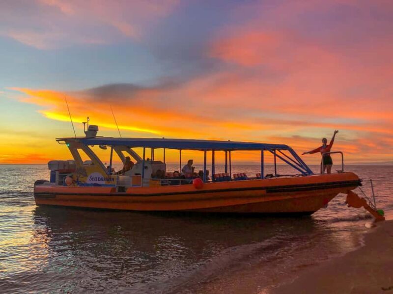 Darwin: Sunset Harbour Cruise with Fish and Chips Dinner - The Crew and Guides: Local Experts and Friendly Faces