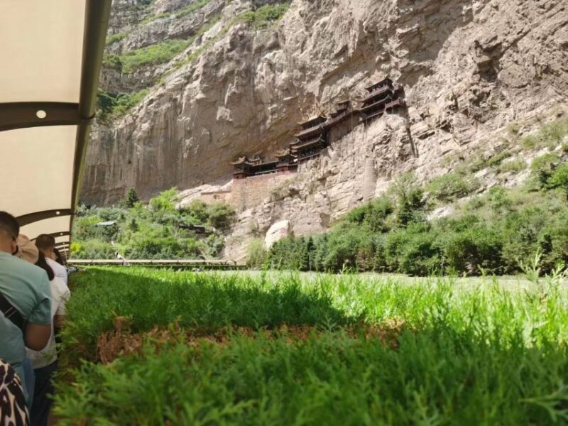 Datong: Temples and Grottoes Day Tour - Who is this tour best suited for?