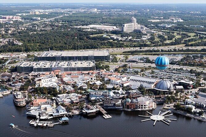Day Flight 31 miles Helicopter Tour over all the Theme Parks - Why Consider a Helicopter Tour in Orlando?