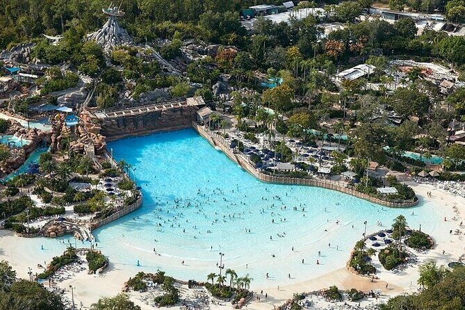 Day Flight 31 miles Helicopter Tour over all the Theme Parks - FAQs