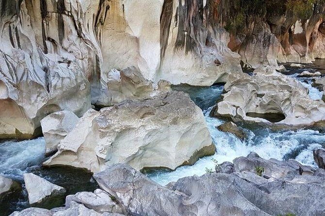 Day hike to Mount Daraitan with Tinipak River 2024 - What Makes This Tour Stand Out?