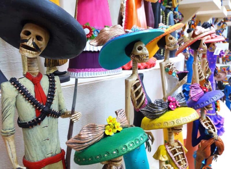 Day of the Dead Private Tour in Cancun - Key Points