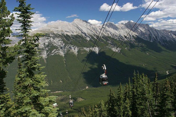 Day Tour Banff Town Gondola Two Jack and Minnewanka Lake - FAQ