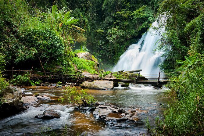 Day Tour in Doi Inthanon National Park & 2 Hour-Hiking with Lunch - FAQs