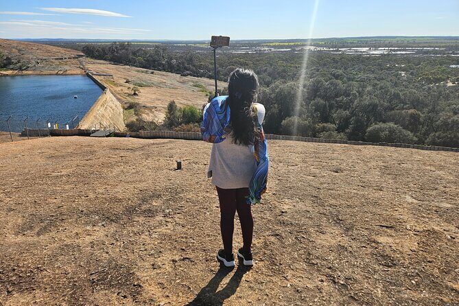 Day Tour in Wave Rock and Mulka's Cave - FAQs