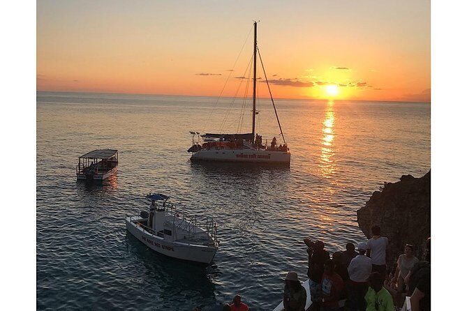 Day Tour Negril Beach & Ricks Cafe - Who Should Consider This Tour?