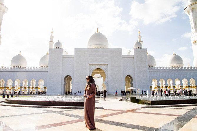 Day Tour of Abu Dhabi from Dubai - Practical Tips for Travelers