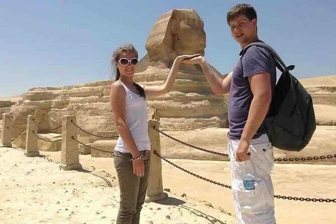 Day tour to Cairo from luxor by Air - The Pyramids of Giza and the Sphinx