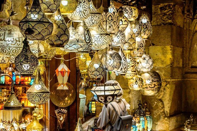 Day Tour to Giza Pyramids, Cairo Downtown, & Islamic Cairo - Islamic Cairo and Downtown (13:00 - 13:30)