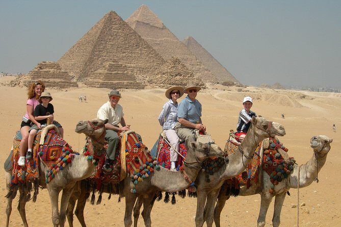 Day Tour to Giza Pyramids, Sakkara, Dahshur Pyramids, and Memphis - Introduction to the Tour Experience
