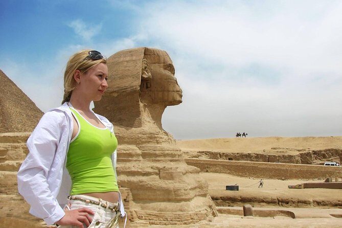 Day tour to Giza pyramids, sphinx & Sakkara and Memphis City - The Value of Guided Visits and Expert Commentary