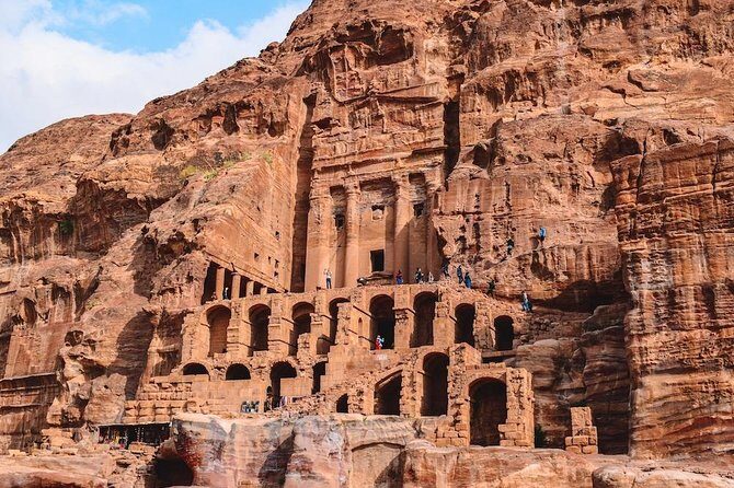 Day Tour To Petra From Dead Sea or Queen Alia Airport - FAQ