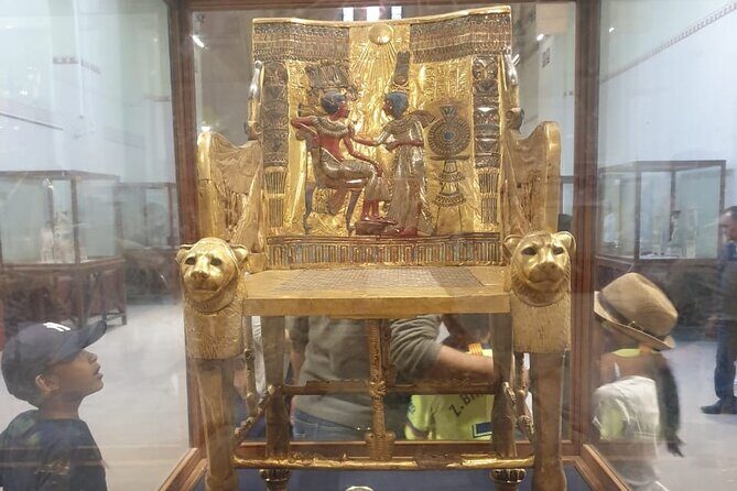 Day tour to Pyramids, Egyptian Museum and Bazaar from Cairo&Giza - Frequently Asked Questions
