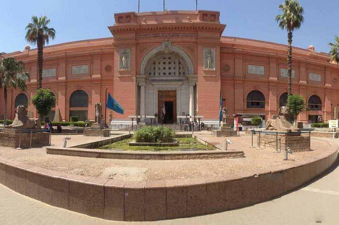 Day tour to the Pyramids of Giza and the Egyptian museum - Authentic Experiences and Authenticity