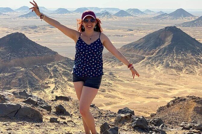 Day tour to White & Black Desert and Bahariya Oasis Tours - Authenticity and Practicality for Travelers