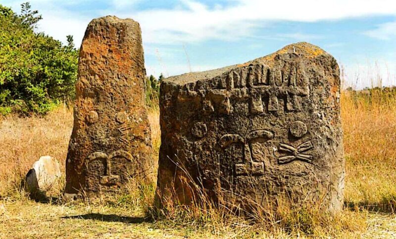 Day trip Adadi Mariam, Melka Kunture and Tiya stele - An In-Depth Look at the Tour Experience