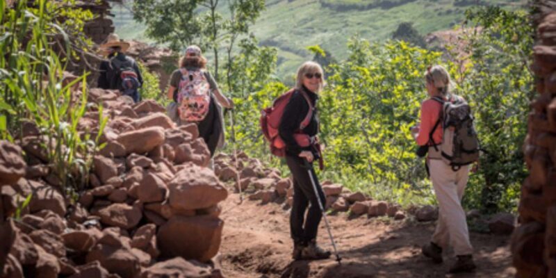 Day Trip Atlas Mountains and Berber Villages with Waterfalls - Climbing to Tachdirt, the Highest Village