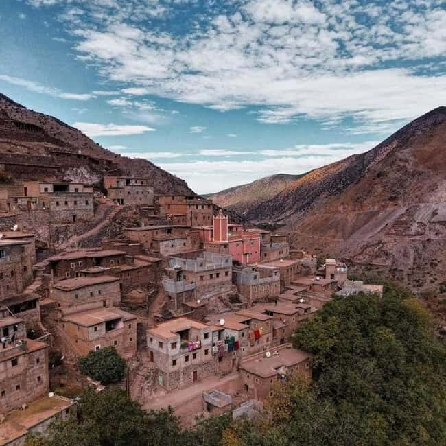 Day trip four valleys & camel ride tour with hiking - The Walk and Hike: An Easy, Rewarding Trek