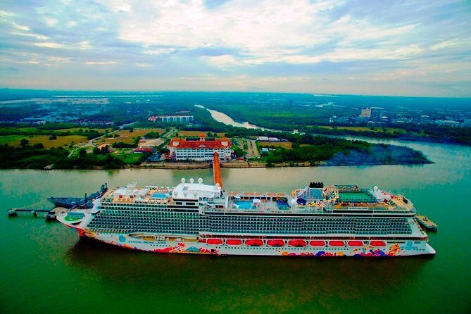 Day Trip frm Port Klang: Kuala Lumpur Famous Landmarks with Lunch - Detailed Exploration of the Tour Experience