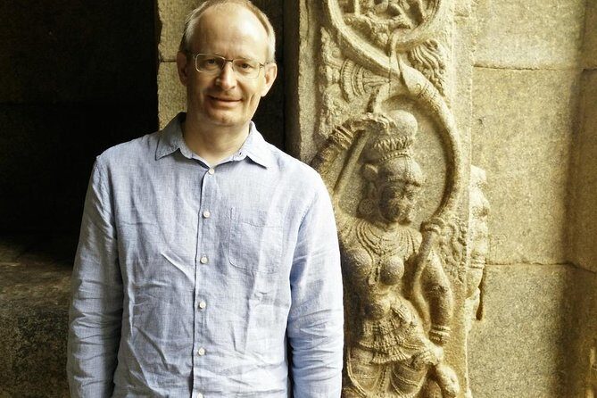 Day trip from Bangalore to Lepakshi for Temple architecture & paintings - The Artistic Paintings and Cultural Spaces