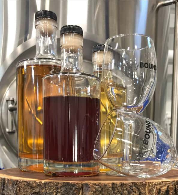 Day Trip from Boston: Meadery Tour & Wine Tasting - What Travelers Say