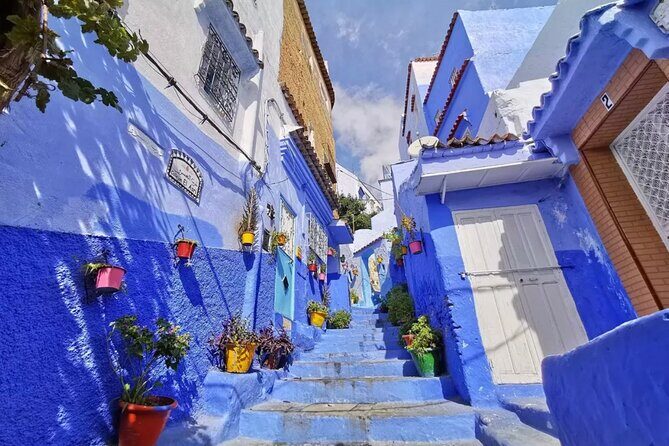 Day Trip from Casablanca to Chefchaouen With Tour Guide included - FAQ