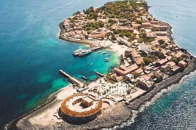 Day trip Goree island and Dakar city tour - Key Points