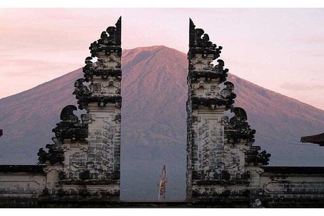 Day Trip: Lempuyang Temple &Tirta Gangga with Snorkeling at Blue Lagoon beach - The Sum Up
