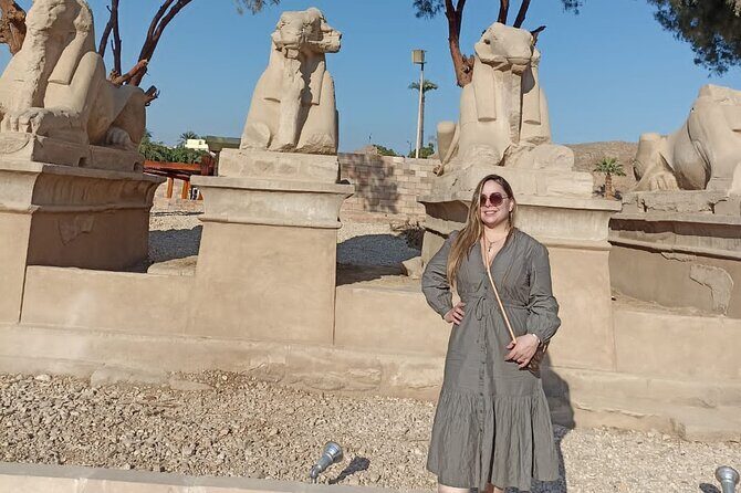 Day Trip to Luxor from Cairo by Plane including traditional Lunch - Lunch: A Taste of Egypt