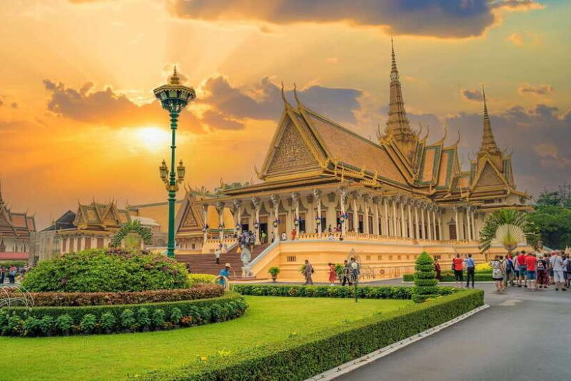 Day Trip to Oudong Mountain and Phnom Penh City Private Tour - Afternoon City Tour: Phnom Penh’s Key Landmarks