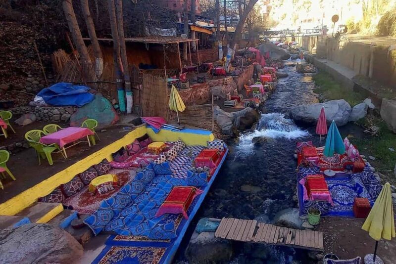 Day trip to Ourika valley lunch + guid + activité included - Key Points
