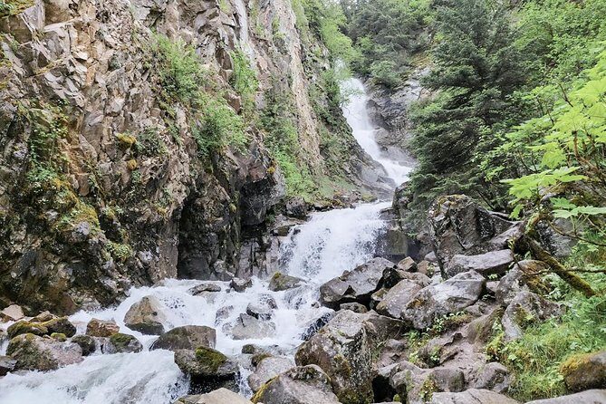 Day-Trip To Skagway - Gateway to the Klondike Goldrush - The Sum Up