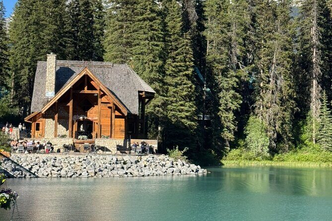 Day Trip to Takakkaw Falls Emerald Lake Natural Bridge Banff - What Past Travelers Say