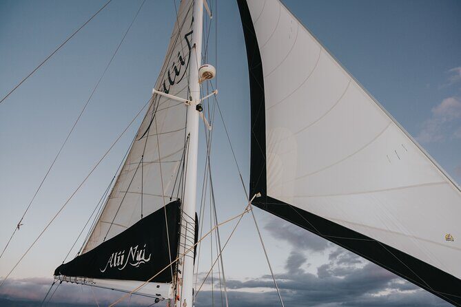 Day's End Cocktail Sunset Sail - An In-Depth Look at the Day’s End Cocktail Sunset Sail