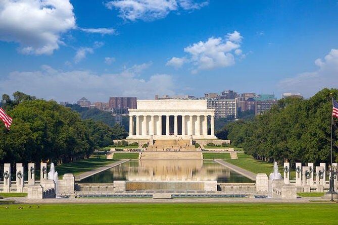 DC Cherry Blossom Tour with Optional Guided Entry into 3 museums - The Sum Up