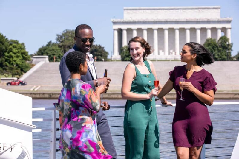 DC: City Cruises Gourmet Brunch, Lunch, or Dinner Cruise - Practical Tips for Booking and Enjoying