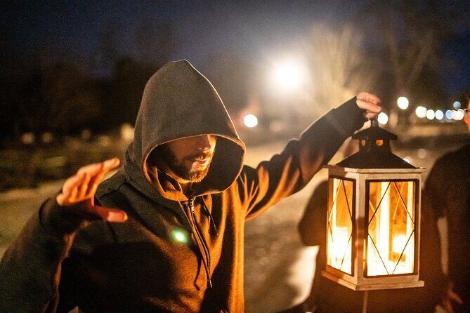 DC Ghosts Boos and Booze Haunted Pub Crawl By US Ghost Adventures - What You Can Expect from the Experience