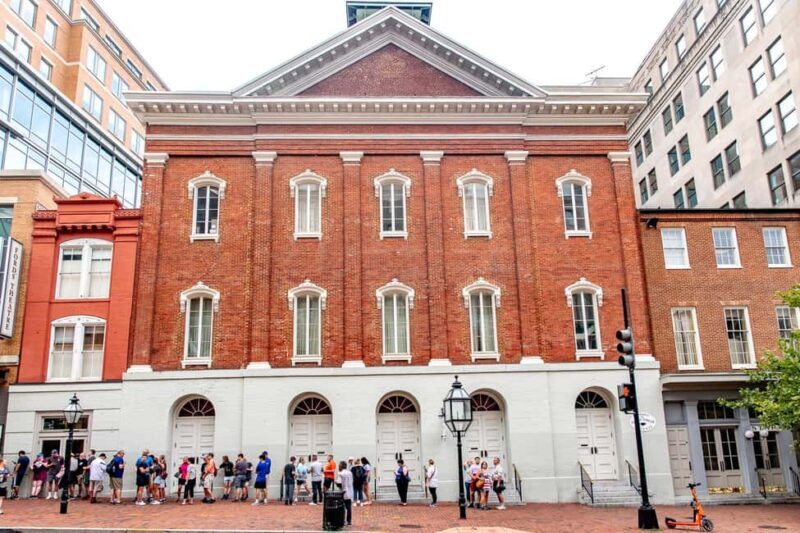 DC: Lincoln Assassination Walking Tour with Ford's Theatre - An In-Depth Look at the Tour Experience