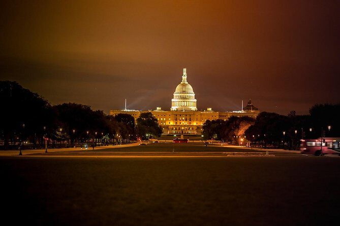 DC National Mall Night Tour with 10 Stops, Reserved Entry Tickets - FAQ