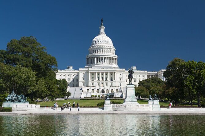 DC Night Bus Tour 2 Museum Tickets and Washington Monument - Key Points