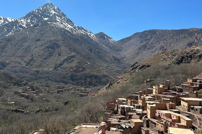 De Marrakech: Visite des montagnes de l'Atlas avec un guide - Authentic Encounters and Local Insights