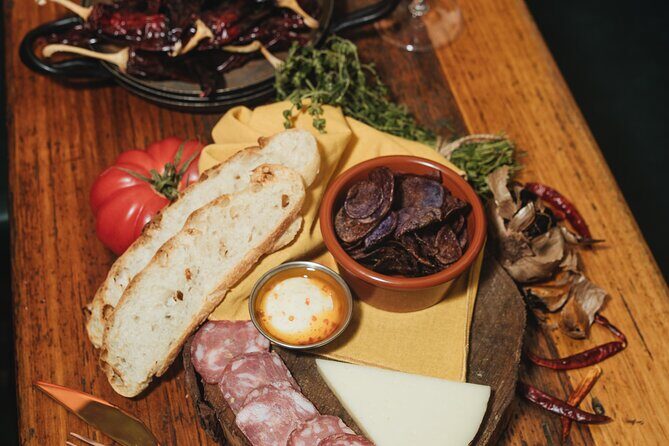 Degraves Laneway Spanish Tapas under the City Lights - Key Points
