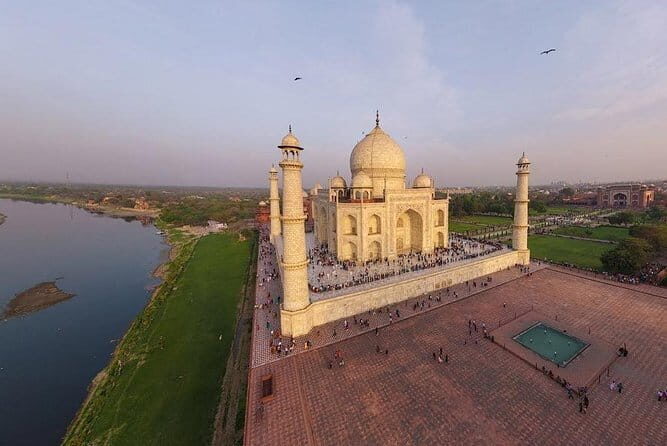 Delhi Airport to Agra Drop - What to Expect on Your Journey from Delhi to Agra