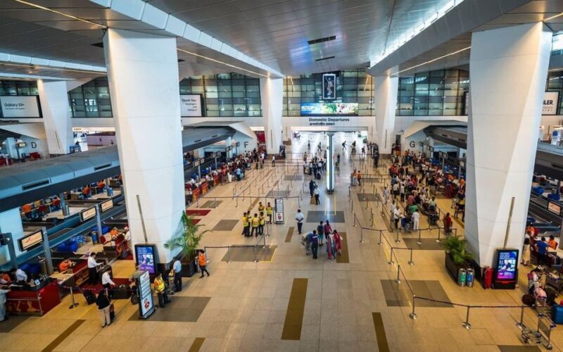 Delhi: Airport to Airport Guided Layover City Tour - Food, Drinks, and Extras